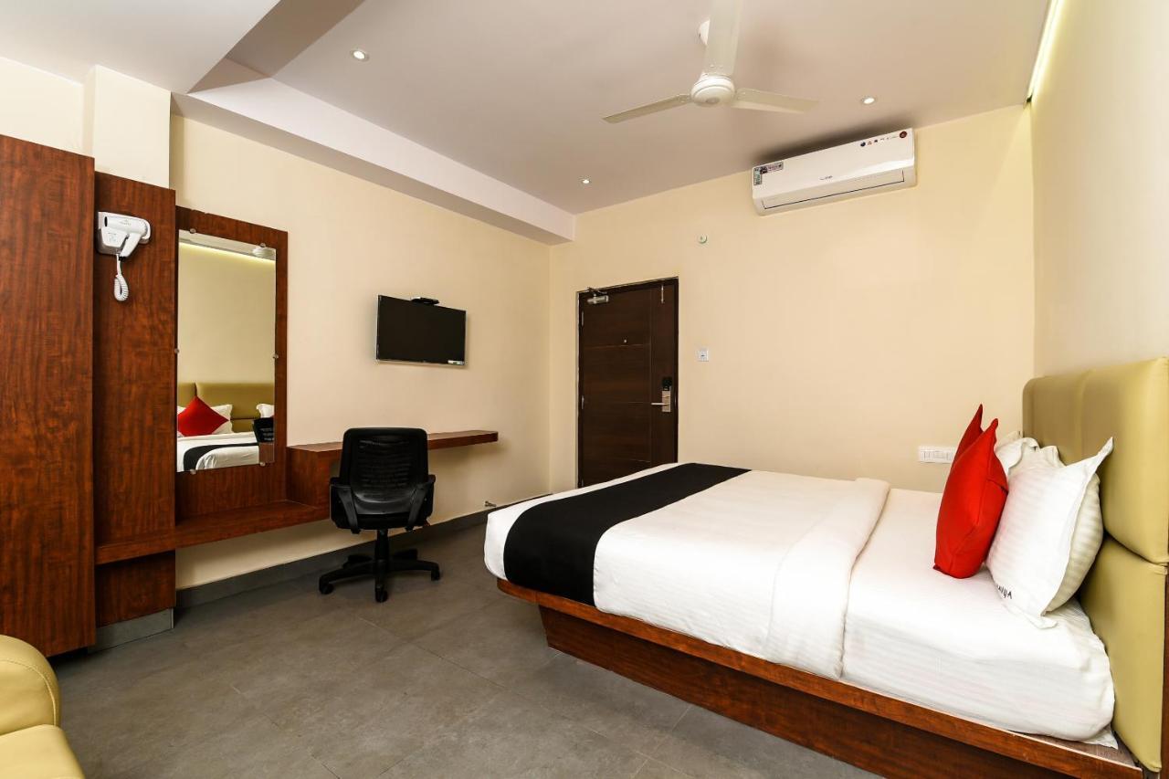 Super Capital O Siddartha Grand Hotel Vijayawada Exterior photo